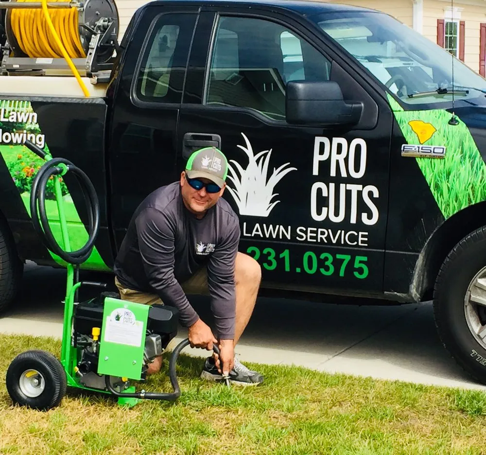 Reliable garden landscaping experts serving Myrtle Beach, SC - Pro Cuts Lawn Service