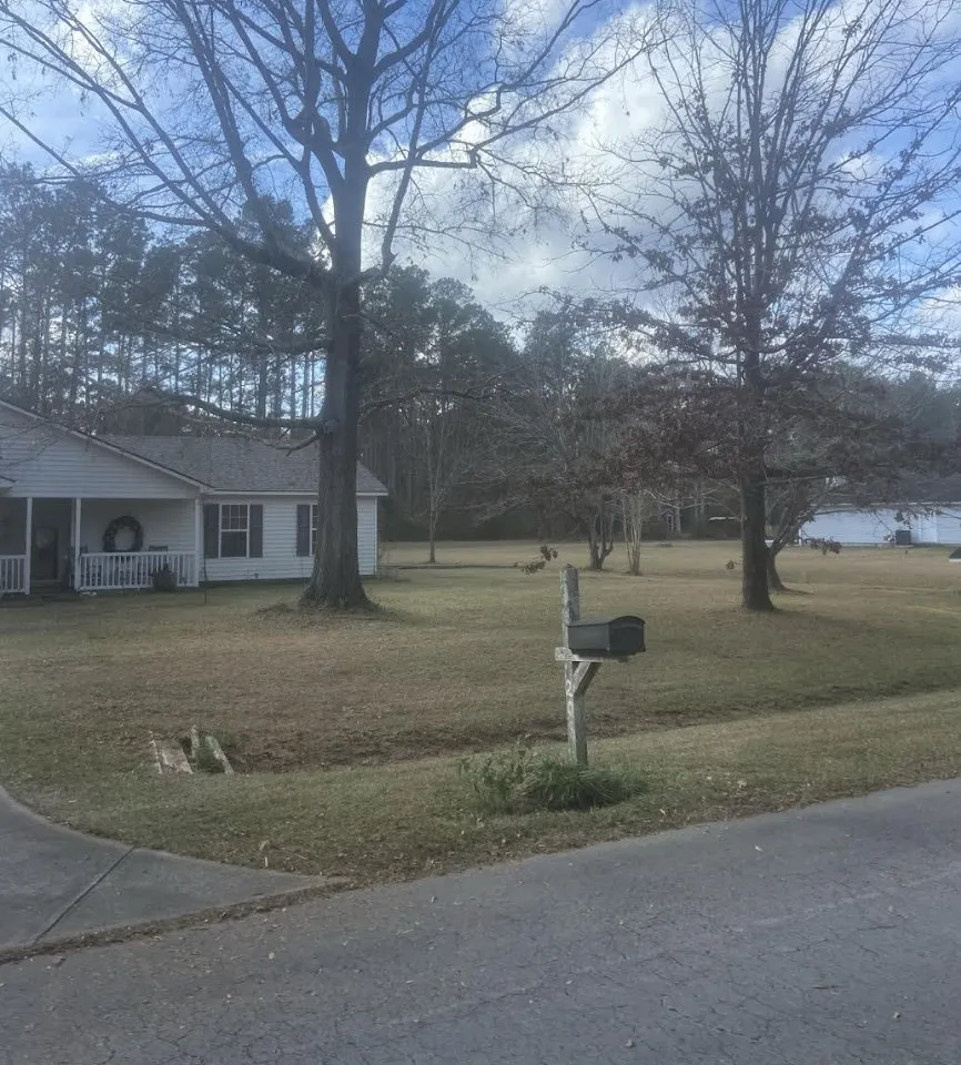 Custom landscape installation in Havelock, NC - Pro Edge Lawn Care And Maintenance