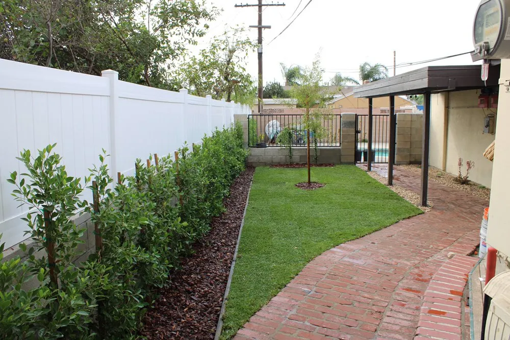 Top-rated yard maintenance in Los Angeles, CA by Pro Era Landscaping Inc.
