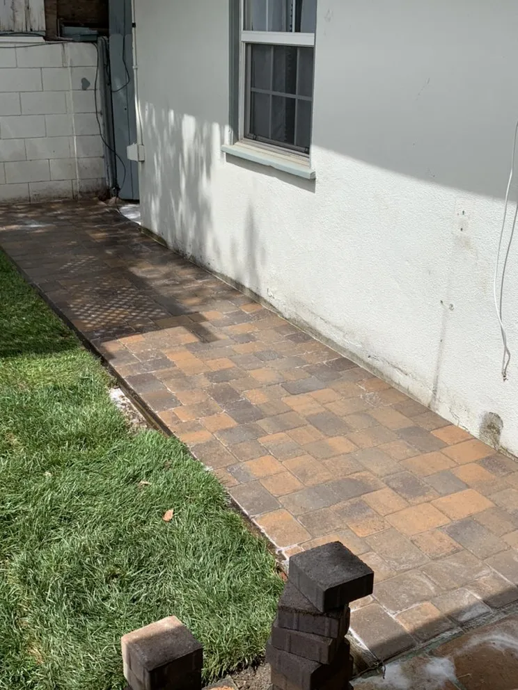 Reliable lawn care service in Los Angeles, CA - Pro Era Landscaping Inc.