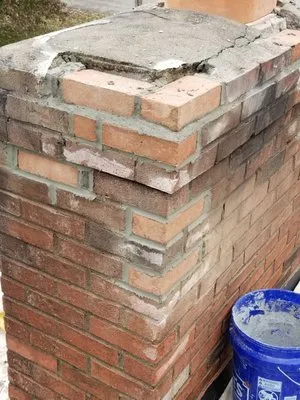 Pro Exterior Design Logo