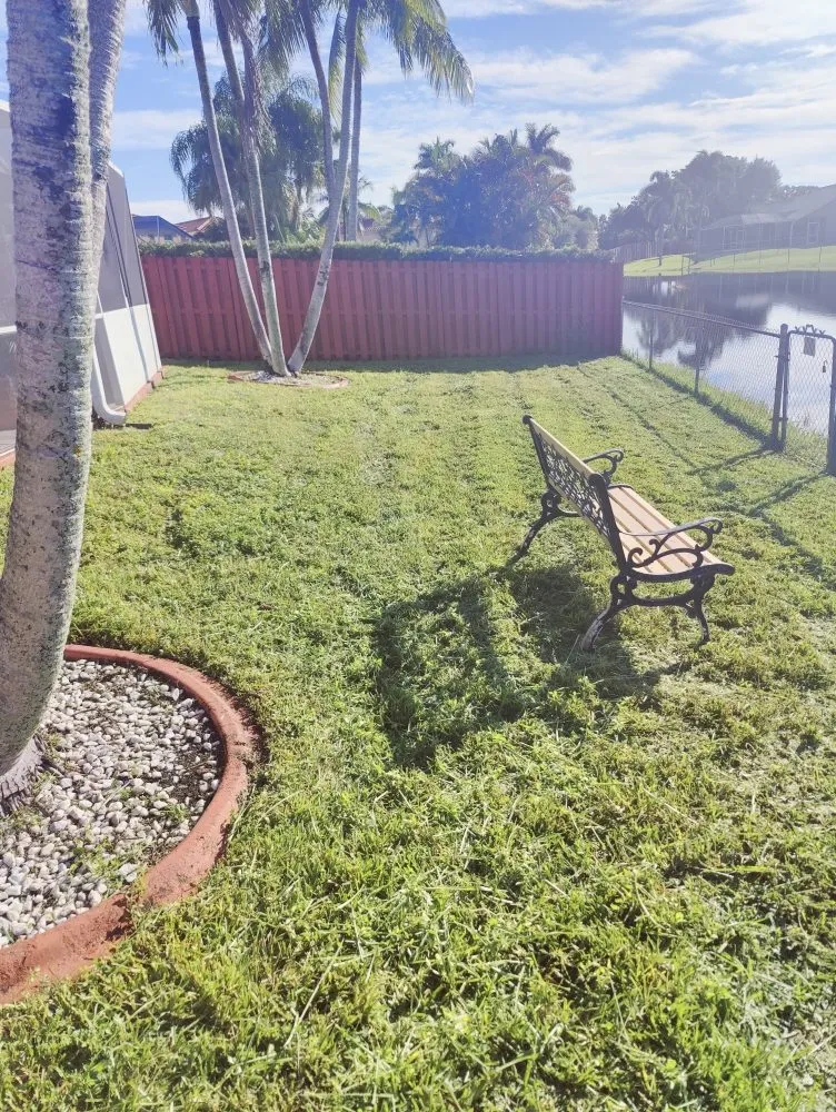 Affordable lawn mowing service in Davie, FL by Pro Garden Landscaping
