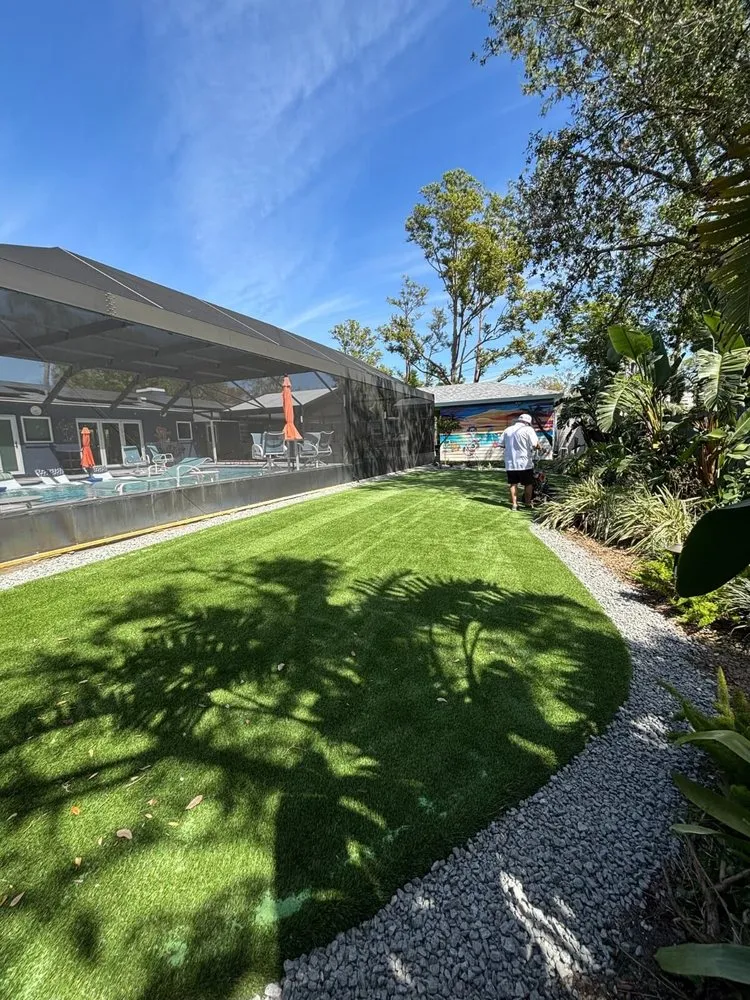 Custom landscaping services in St. Petersburg, FL - Pro Green Grounds Maintenance