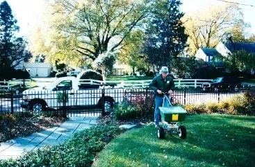 Professional garden landscaping experts serving Sewell, NJ - Pro Green