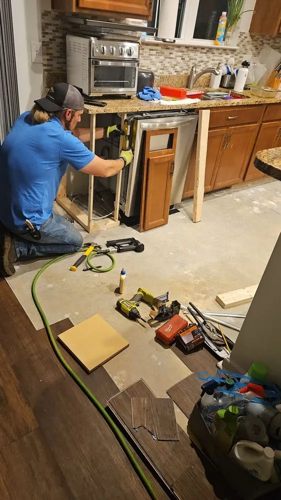 Custom lawn mowing service in Walhalla, SC - PRO Handyman & Lawn Care