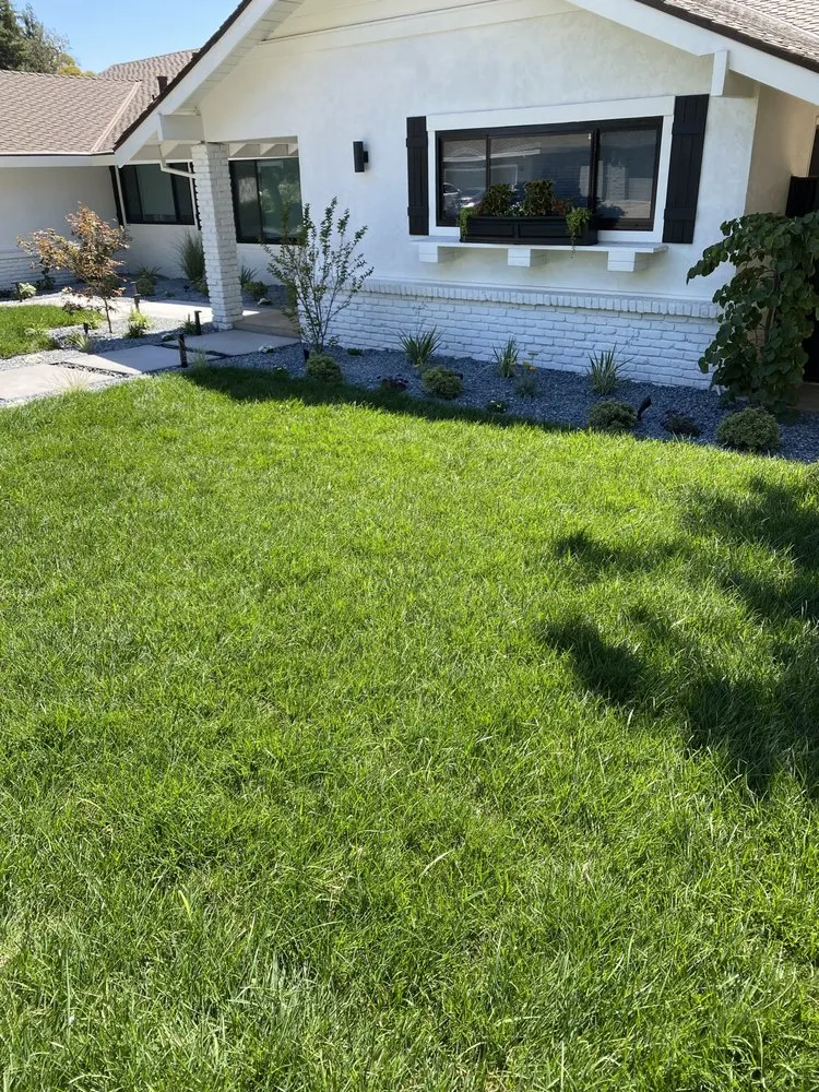 Trusted residential landscaping with custom design in Sacramento, CA by Pro Hardscape and Landscape