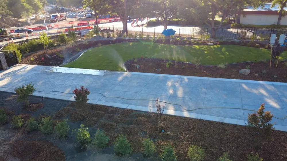 Reliable yard maintenance in Sacramento, CA - Pro Hardscape and Landscape