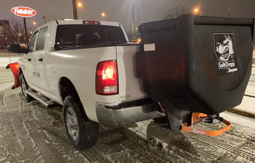 Reliable yard maintenance with custom design in East Grand Forks, MN by PRO Land | Snow