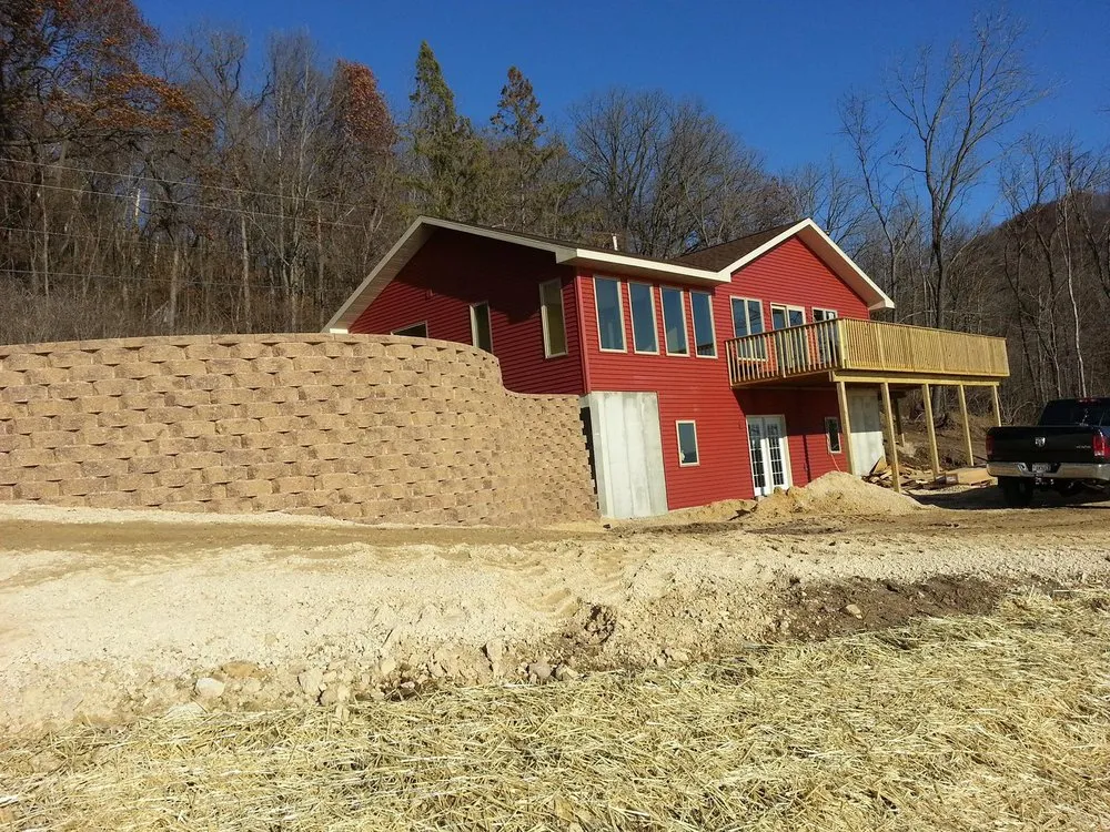 Trusted residential landscaping in East Grand Forks, MN - PRO Land | Snow