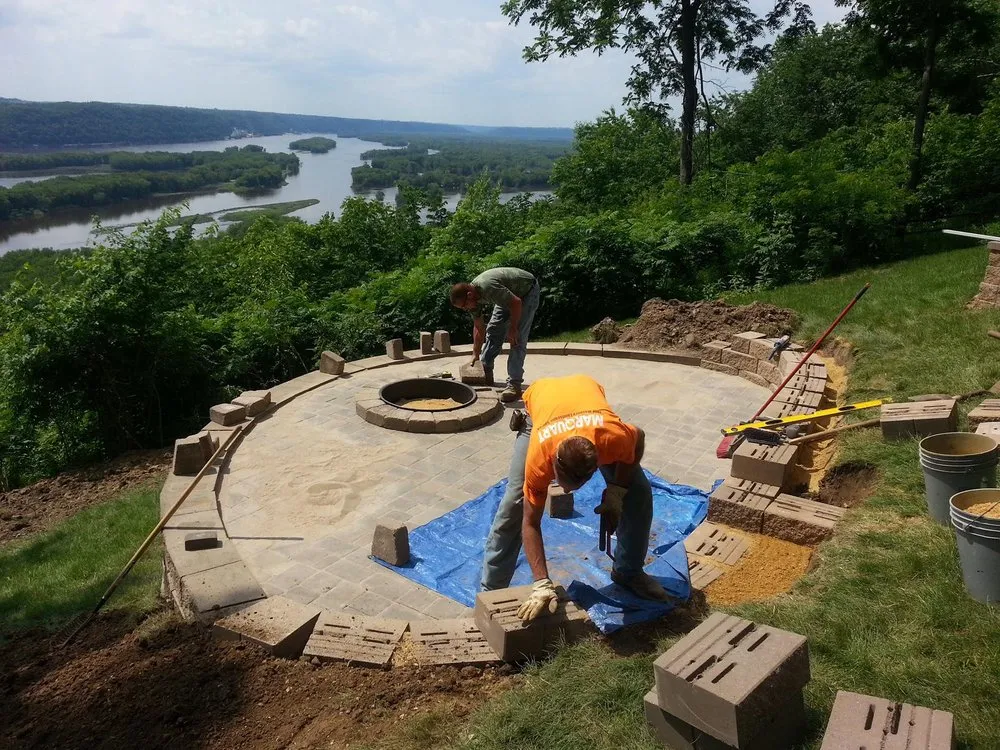 Top-rated outdoor landscaping for residential properties across East Grand Forks, MN - PRO Land | Snow