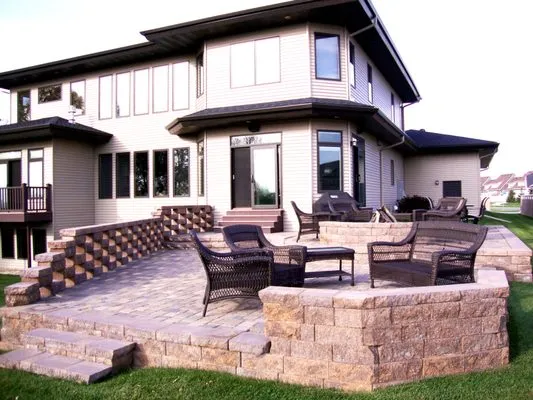 Pro Landscapers Logo