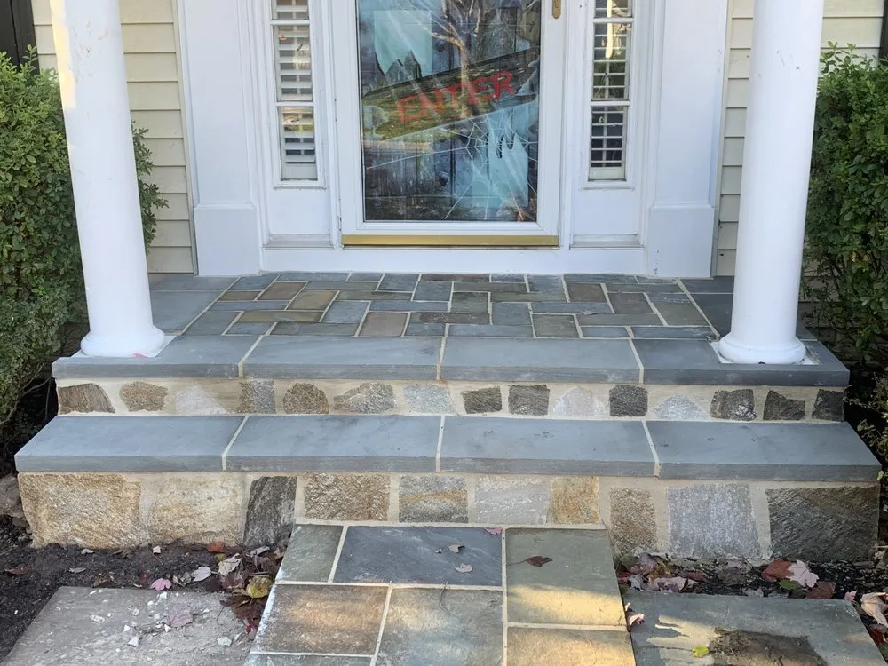 Trusted lawn care service in Dayton, MD - Pro Landscapes