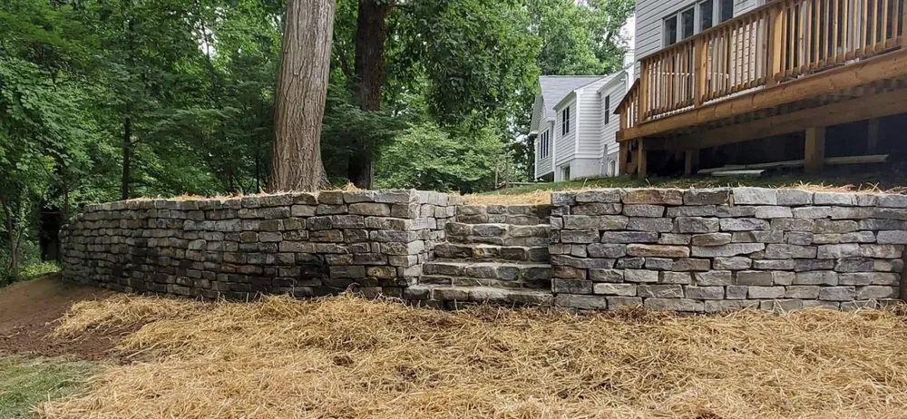 Custom lawn care service in Dayton, MD - Pro Landscapes