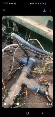 Pro Landscaping & Lawn Care Logo