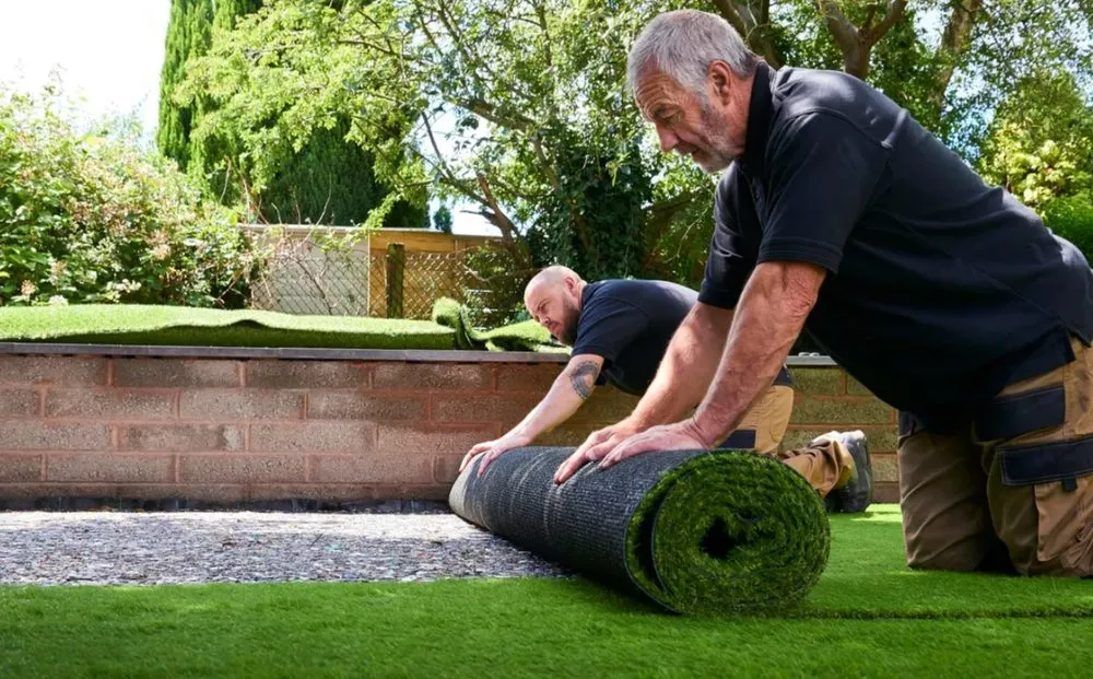 Trusted yard cleanup service for year-round maintenance in Pasadena, CA by Pro Landscaping Of Pasadena