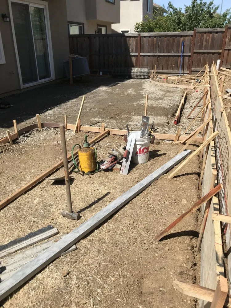 Trusted outdoor landscaping for homes in Suisun City, CA by Pro landscaping