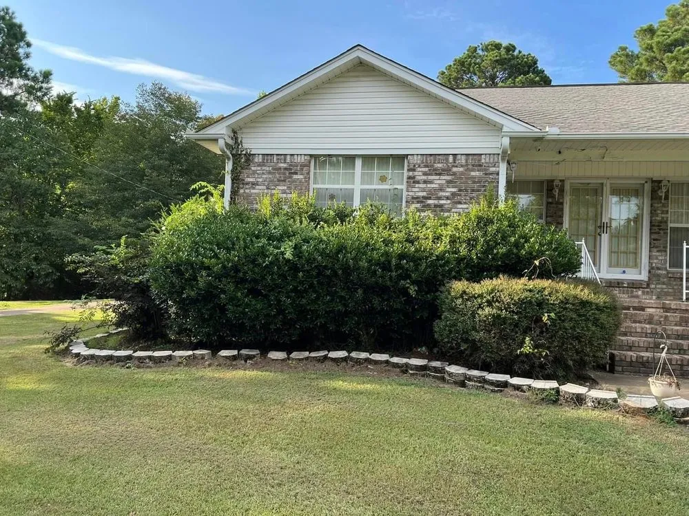 Local yard maintenance for outdoor upgrades in Sardis, MS by Pro Lawn and Services