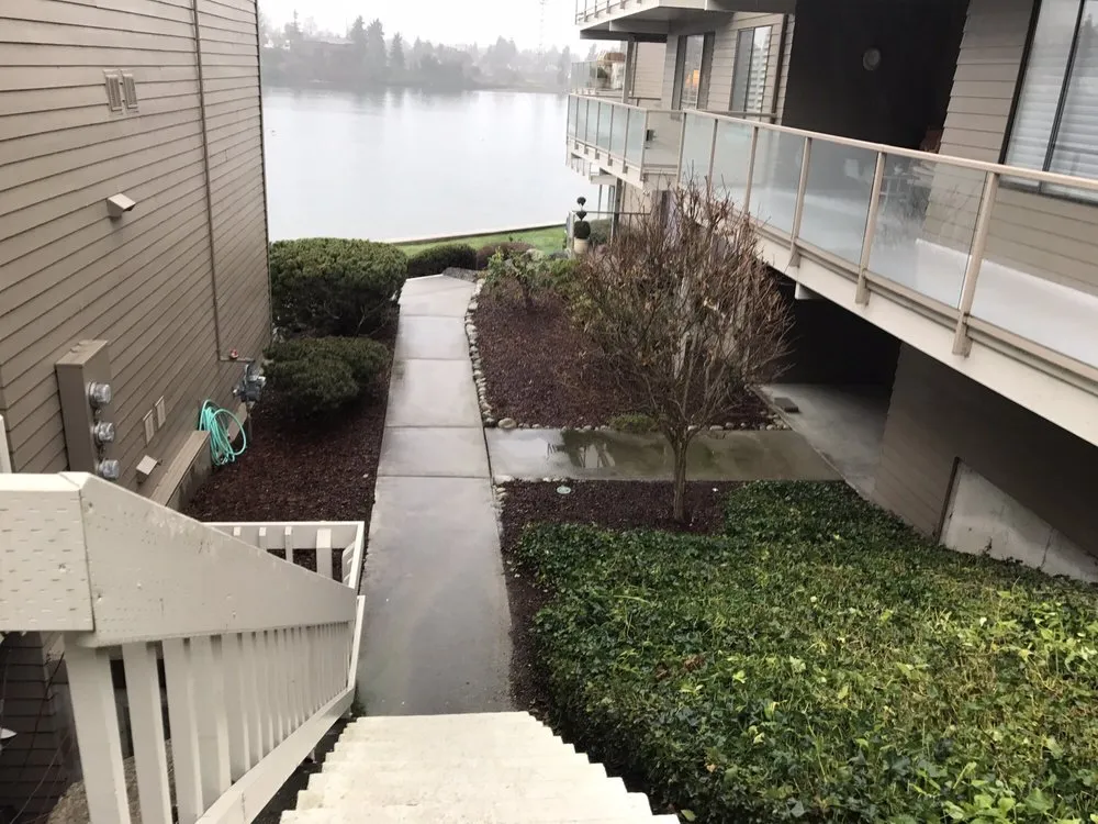 Expert yard maintenance in Silverdale, WA - Pro-Lawn Care Etc