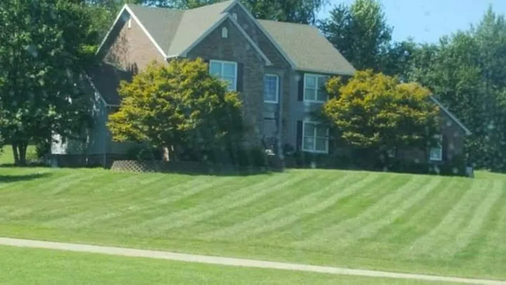 Affordable landscape design in Madisonville, KY - Pro-Lawn Care of Hopkins