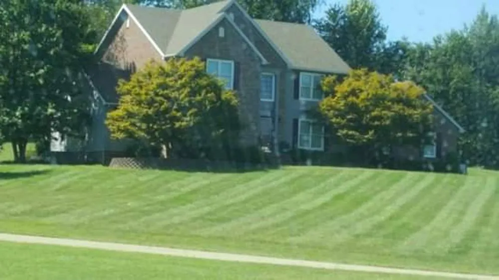 Affordable residential landscaping for residential properties in Madisonville, KY by Pro-Lawn Care of Hopkins