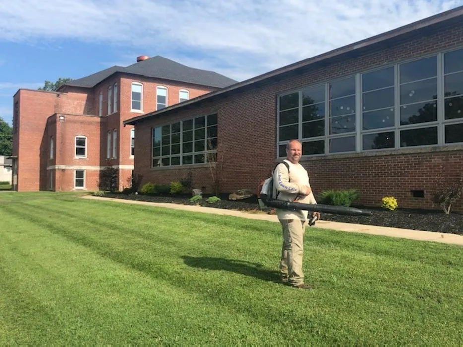 Trusted lawn care service in Madisonville, KY by Pro-Lawn Care of Hopkins