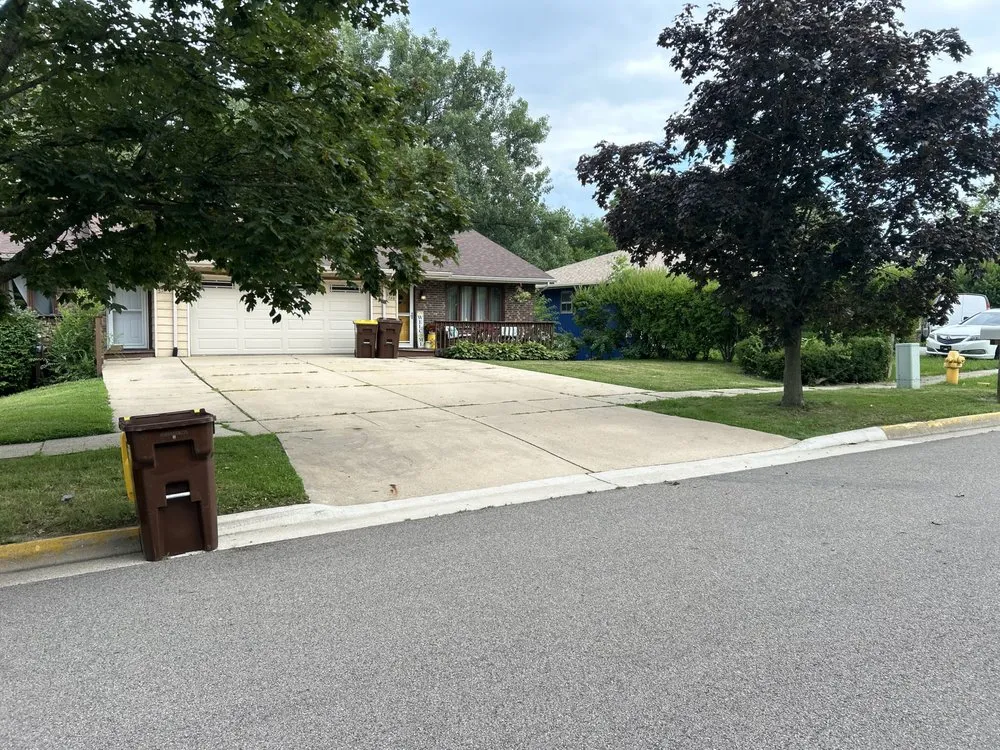 Affordable outdoor landscaping in Machesney Park, IL - Pro Lawn