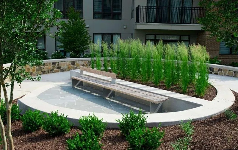 Top-rated yard maintenance with custom design in Fort McCoy, FL by Pro Lawnscare