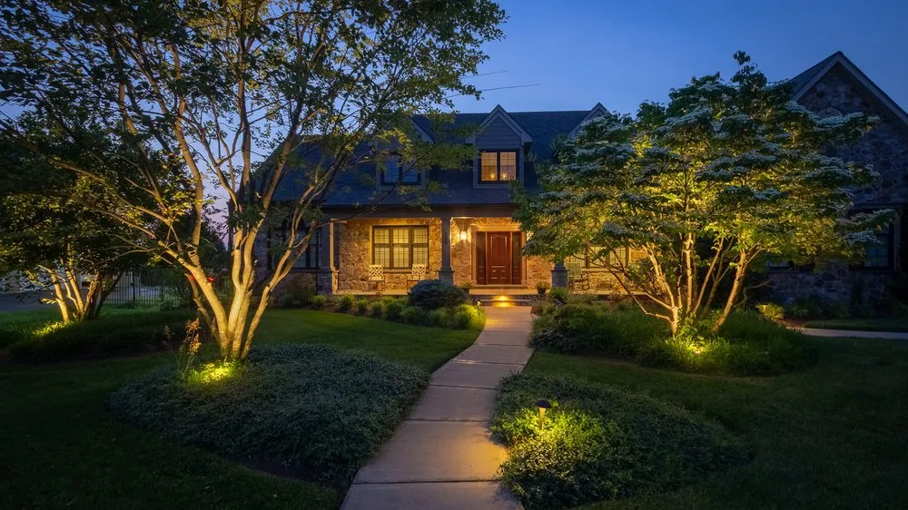 Custom residential landscaping near you across Tulsa, OK - Pro Light