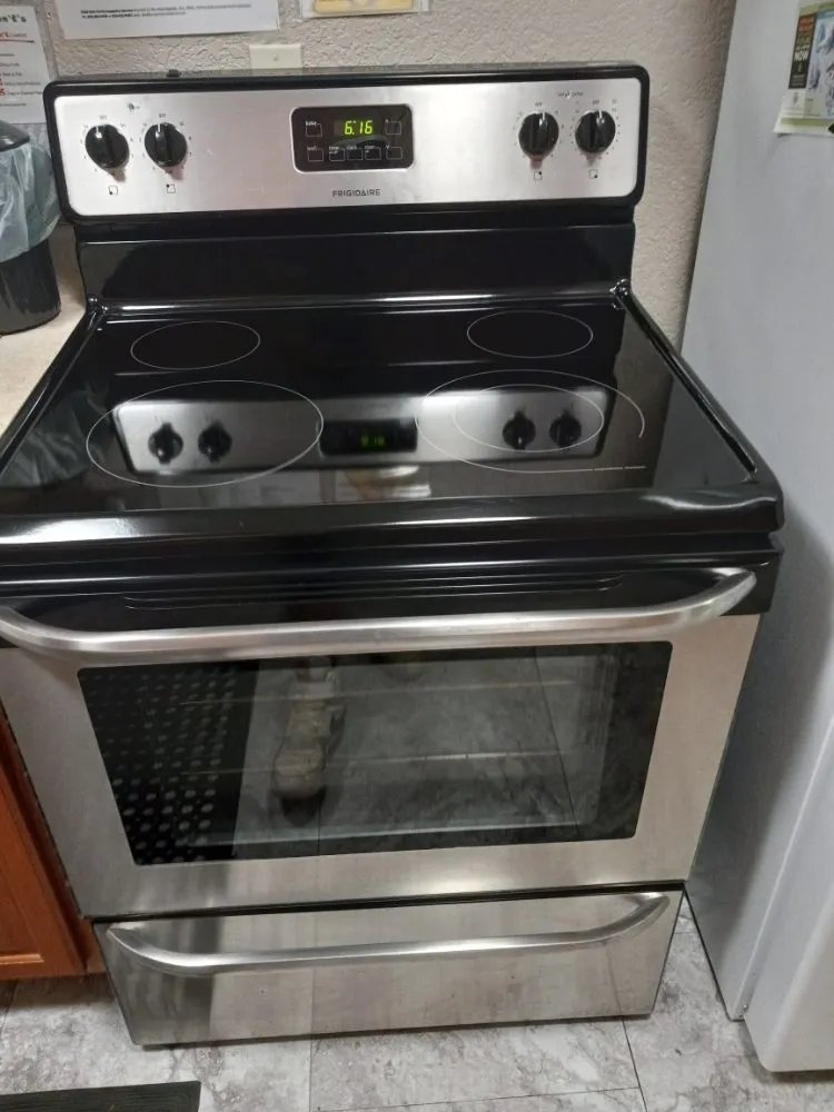 Professional yard maintenance in Gresham, OR - Pro Magic Star