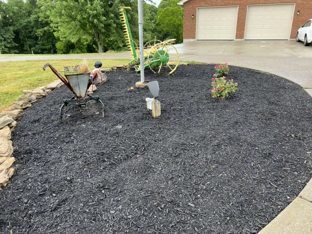 Custom landscape design experts serving Crittenden, KY - Pro Maintenance Xterior