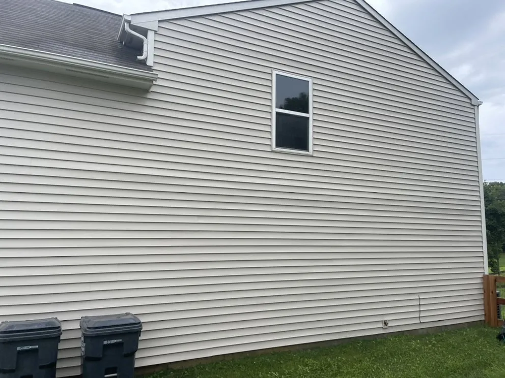 Professional lawn care service experts serving Crittenden, KY - Pro Maintenance Xterior