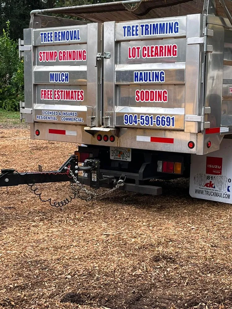 Trusted outdoor landscaping for year-round maintenance in Jacksonville, FL by Pro Master Lawn & Tree