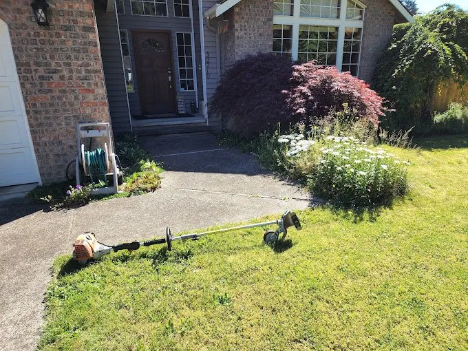 Top-rated garden landscaping for residential properties in Kent, WA by Pro MG Landscaping