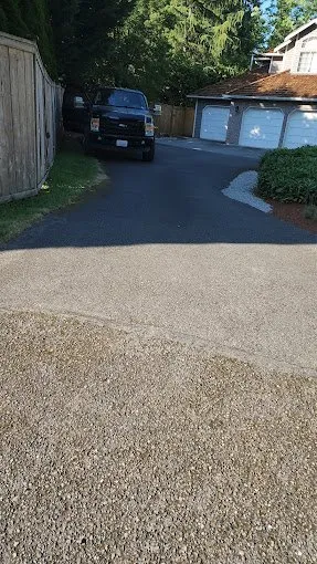 Local lawn mowing service in Kent, WA - Pro MG Landscaping