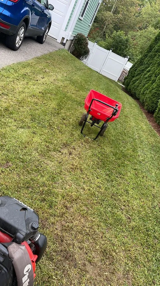 Local yard cleanup service experts serving Swampscott, MA - Pro MJL Landscape