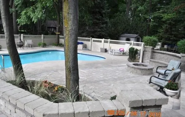 PRO-MO Lawn & Landscape Logo