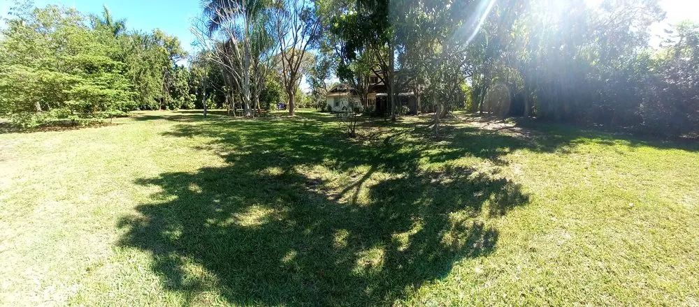 Custom yard maintenance with custom design in Homestead, FL by Pro Plus Cuts Lawn Service