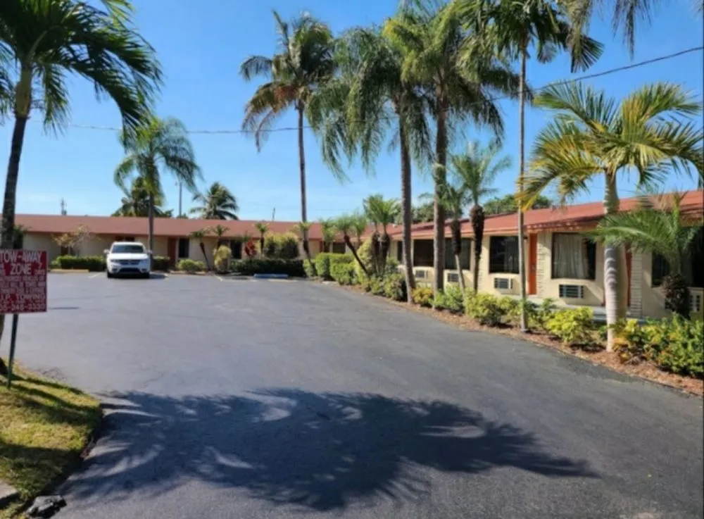 Expert residential landscaping in Homestead, FL - Pro Plus Cuts Lawn Service