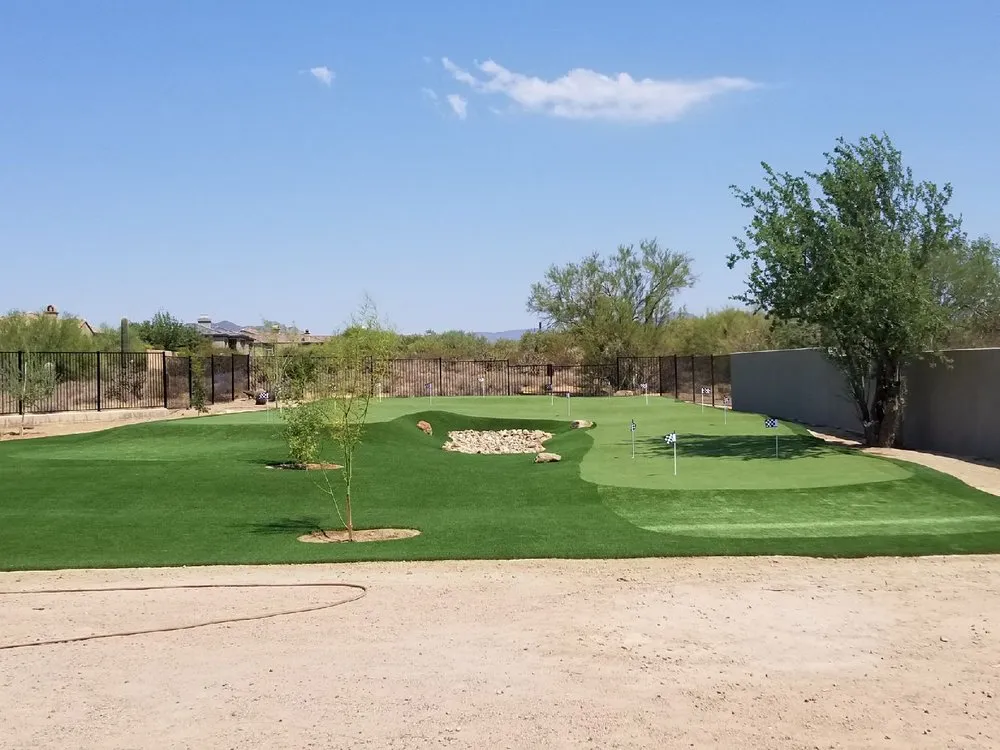 Custom landscape installation in Phoenix, AZ - Pro Putt Construction