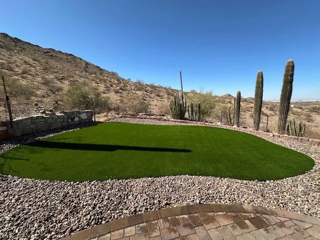 Expert residential landscaping for year-round maintenance across Phoenix, AZ - Pro Putt Construction
