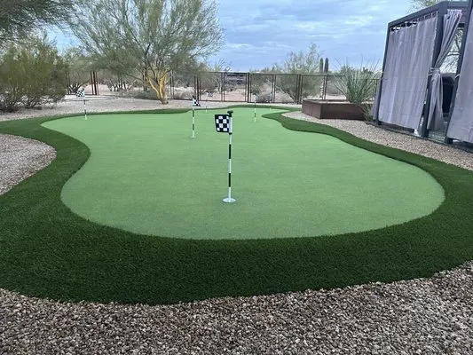 Pro Putt Construction Logo