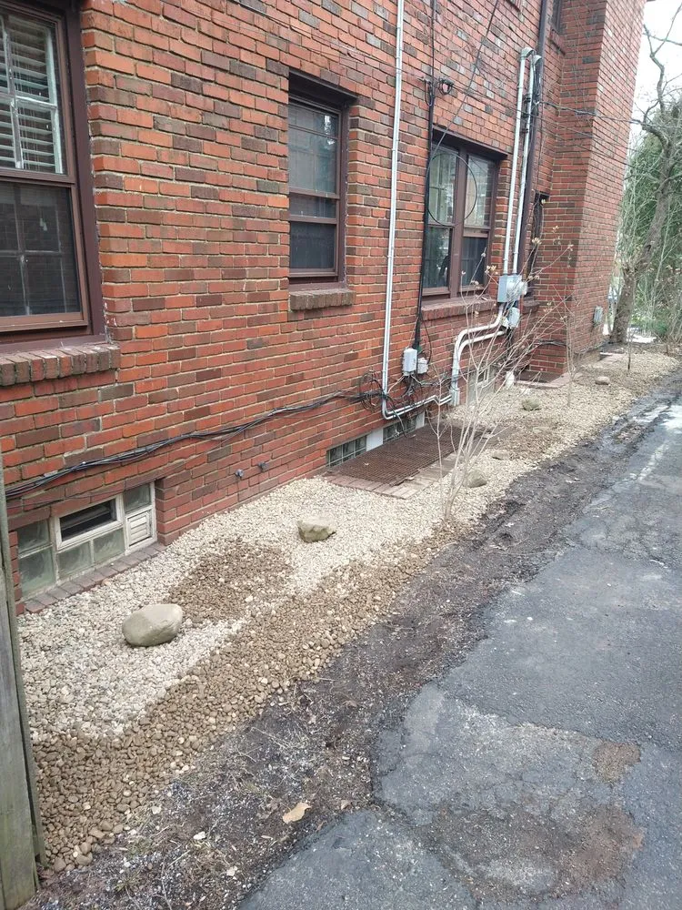 Professional garden landscaping experts serving Cleveland, OH - Pro Scapes