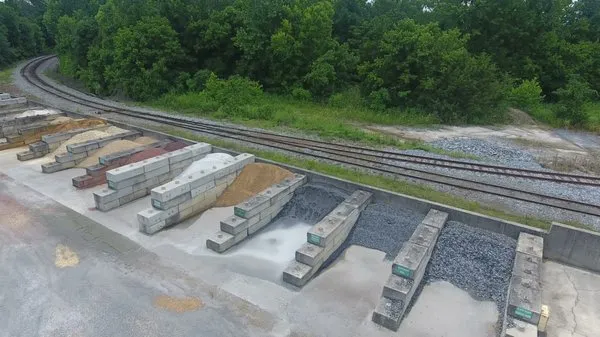 Pro Scapes Direct Logo