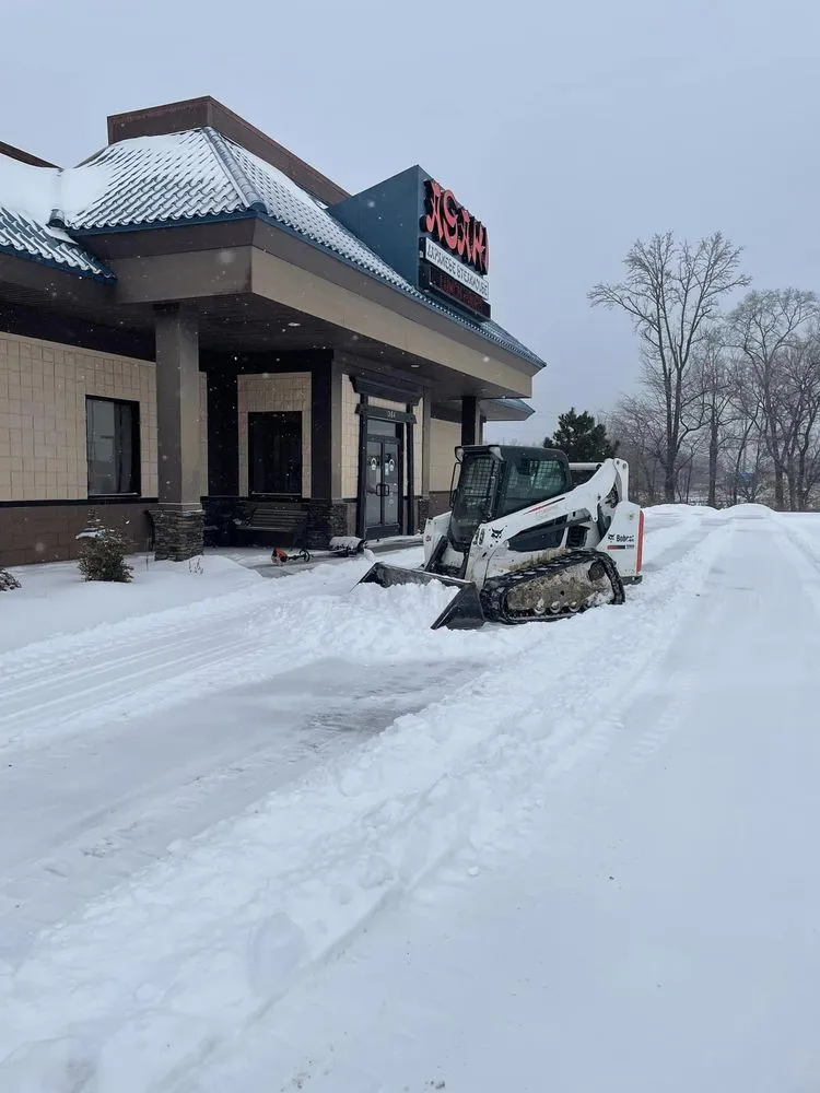 Trusted lawn care service experts serving Jackson, TN - Pro Seal and Striping