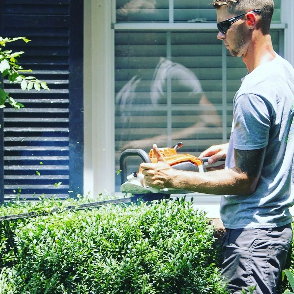 Expert yard cleanup service in Conover, NC - Pro Series Lawn Care