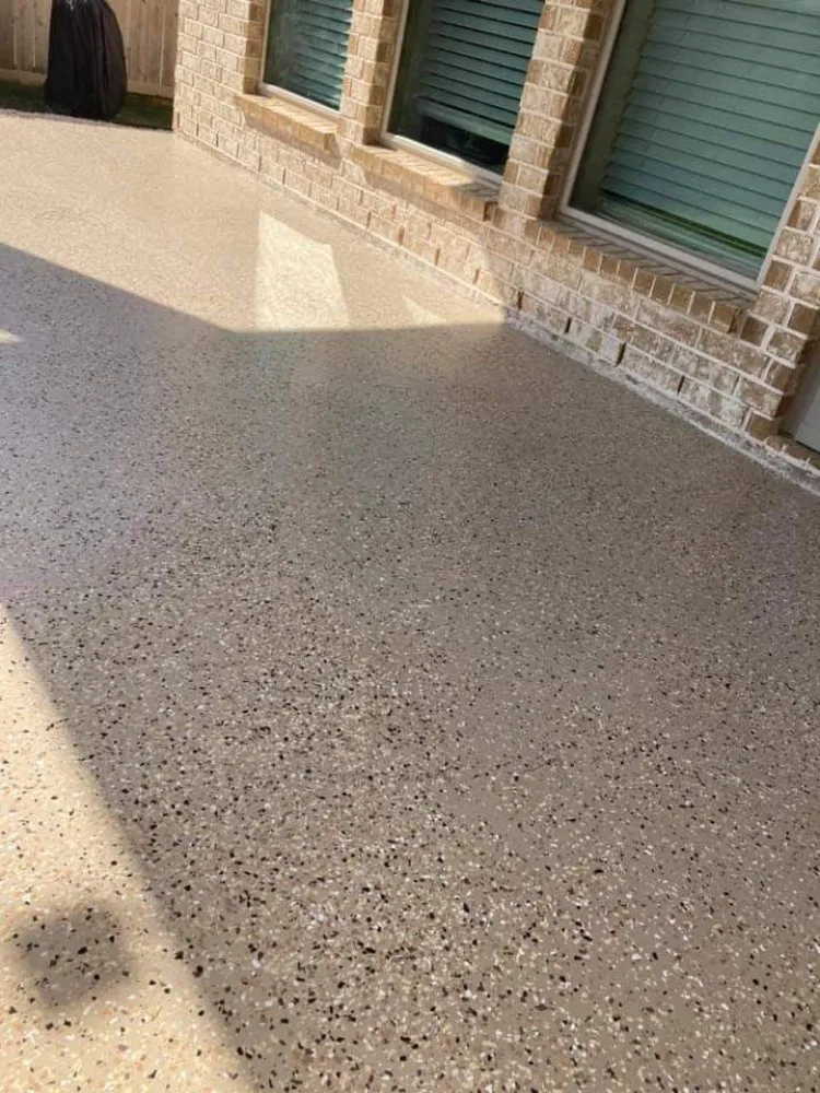 Reliable yard cleanup service in Houston, TX by Pro Service Construction