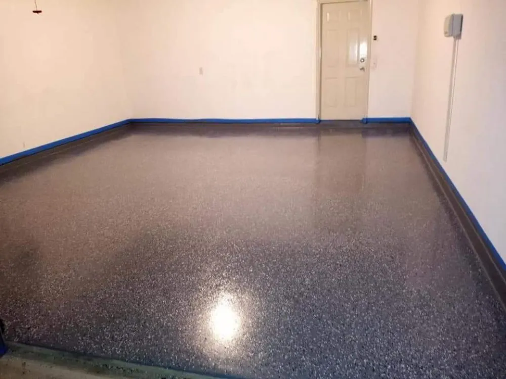 Professional lawn mowing service in Houston, TX - Pro Service Construction