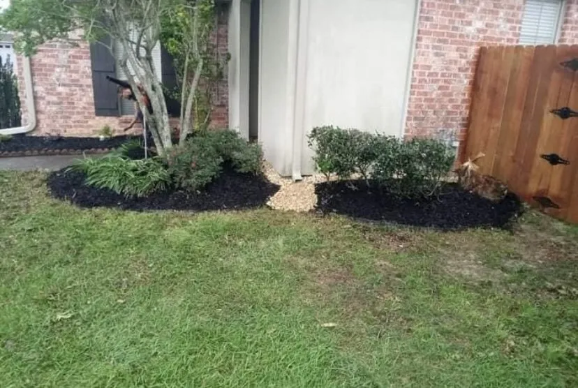 Custom garden landscaping in Baton Rouge, LA - Pro Southern Landscaping