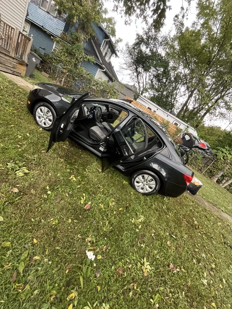 Expert landscape design experts serving Indianapolis, IN - Pro Star Cleaning Services