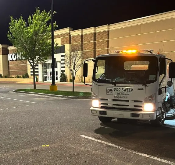 Affordable lawn care service for homes in Amarillo, TX by Pro Sweep Amarillo